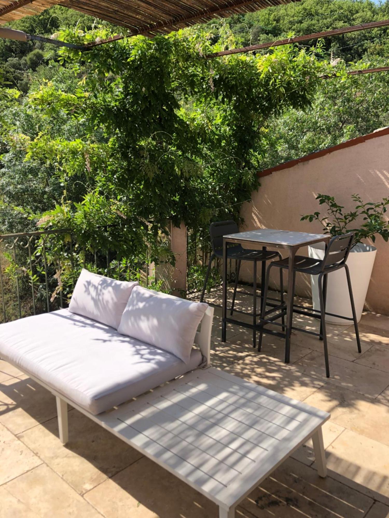 Domaine De Montbarri Acomodação com café da manhã La Tour-sur-Orb Exterior foto